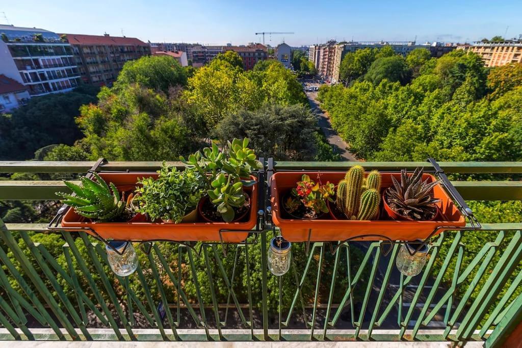 Sunny & Updated Flat With Panoramic City View 50M From M4 Stop Mediolan Zewnętrze zdjęcie