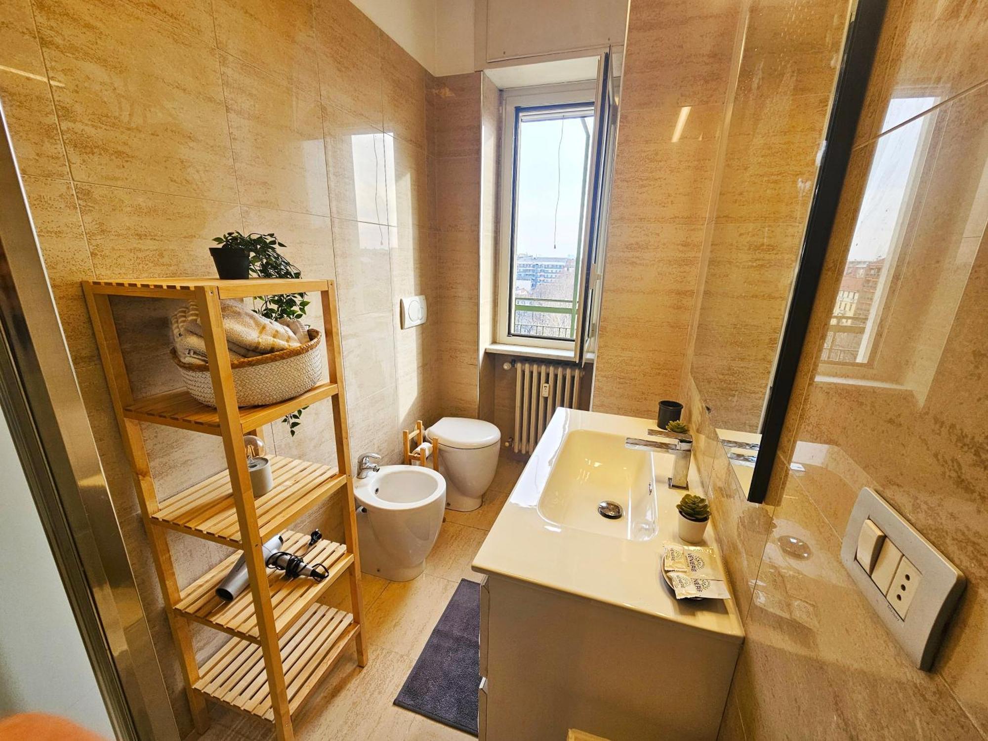 Sunny & Updated Flat With Panoramic City View 50M From M4 Stop Mediolan Zewnętrze zdjęcie